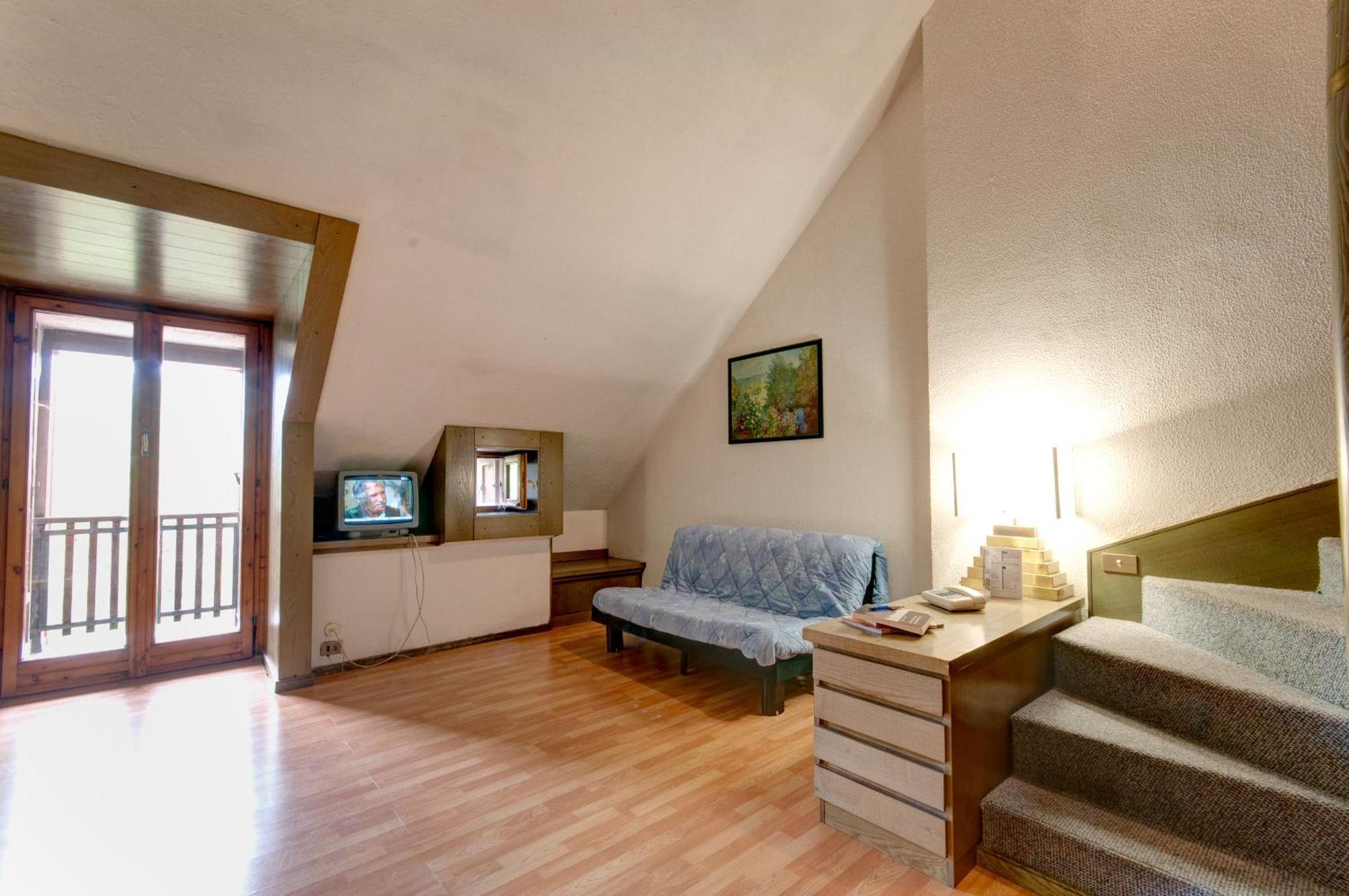 Hotel Residence Club Primula Pescasseroli Bilik gambar